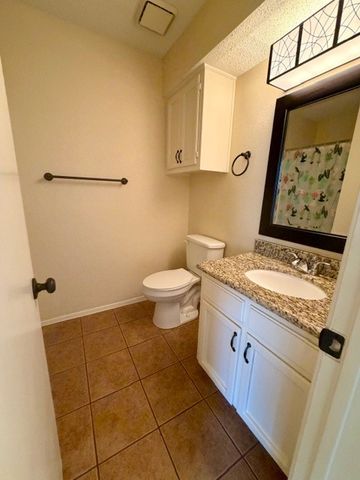 716 W Mulberry Street 1C, Denton, TX 76201