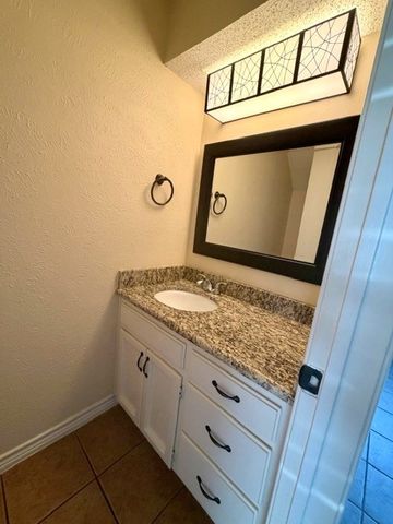 716 W Mulberry Street 1C, Denton, TX 76201