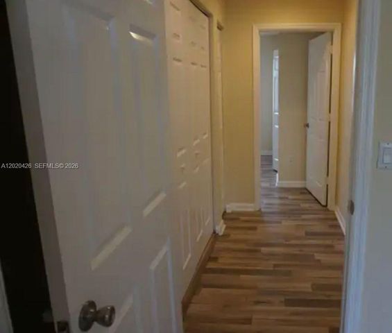2043 Nassau Dr 2043, Riviera Beach, FL 33404