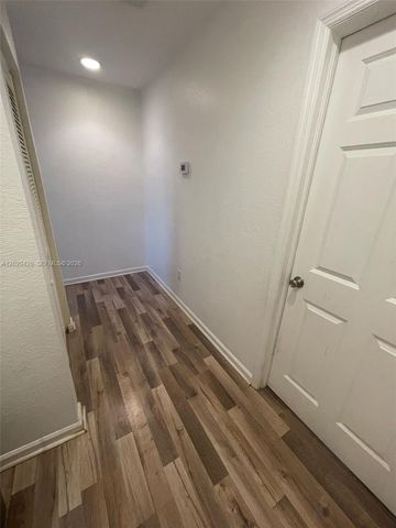 2043 Nassau Dr 2043, Riviera Beach, FL 33404