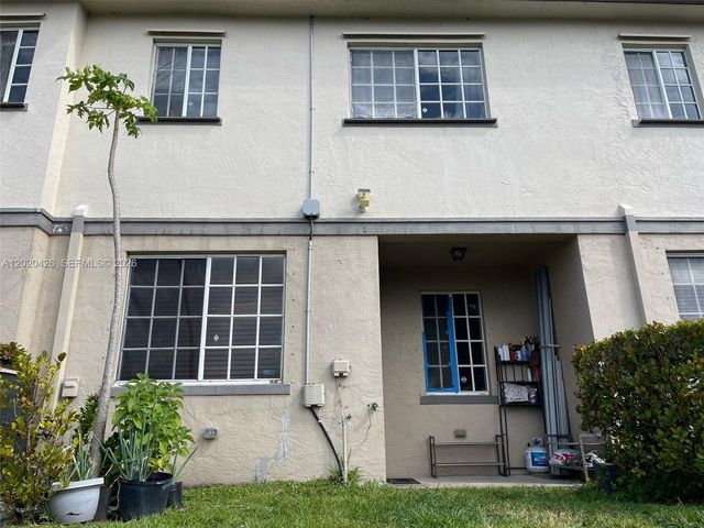 2043 Nassau Dr 2043, Riviera Beach, FL 33404