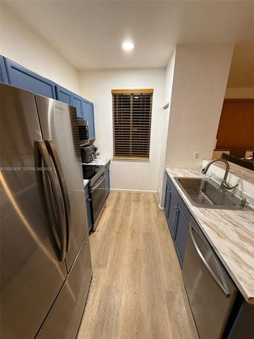 2043 Nassau Dr 2043, Riviera Beach, FL 33404