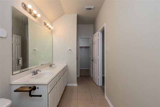 4611 Coral Rose Court, Humble, TX 77396