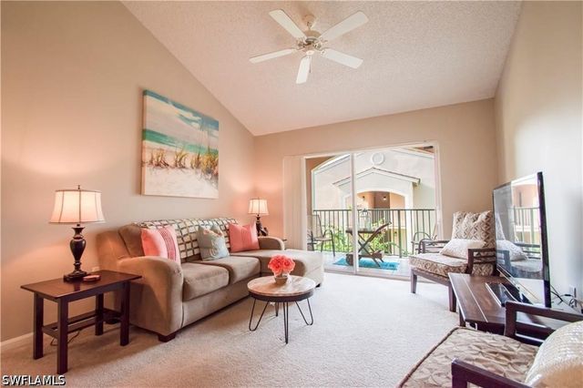 1220 Wildwood Lakes BLVD 201, Naples, FL 34104