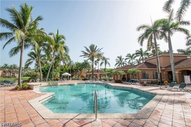 1220 Wildwood Lakes BLVD 201, Naples, FL 34104