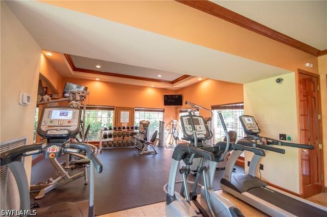 1220 Wildwood Lakes BLVD 201, Naples, FL 34104