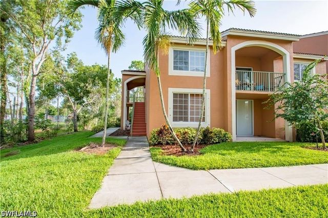 1220 Wildwood Lakes BLVD 201, Naples, FL 34104