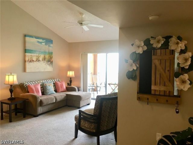 1220 Wildwood Lakes BLVD 201, Naples, FL 34104