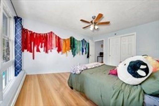 124 Tennis Plaza Rd 40, Dracut, MA 01826