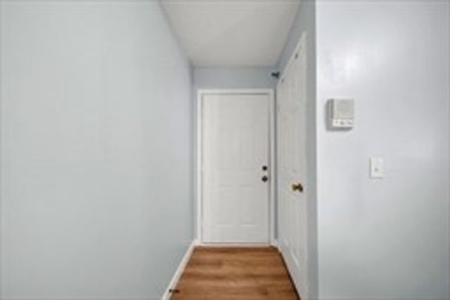 124 Tennis Plaza Rd 40, Dracut, MA 01826