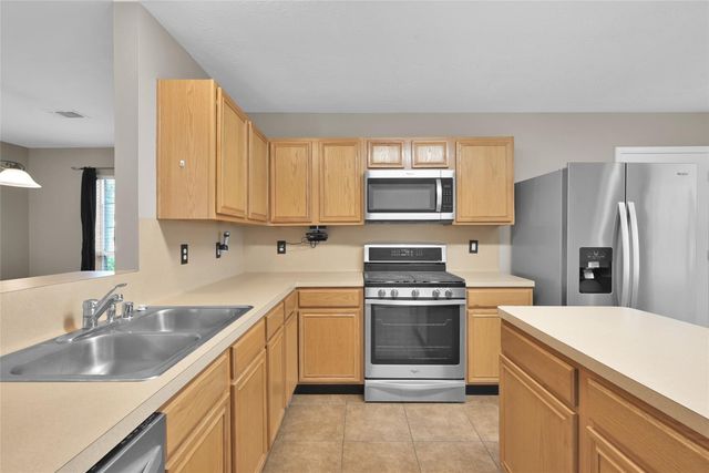 7102 Dillon Drive, Magnolia, TX 77354