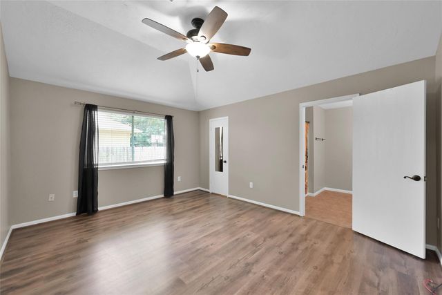 7102 Dillon Drive, Magnolia, TX 77354