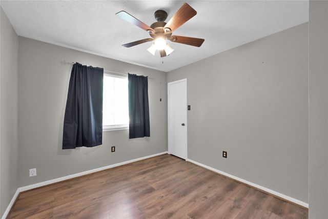 7102 Dillon Drive, Magnolia, TX 77354