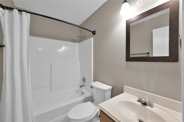 7102 Dillon Drive, Magnolia, TX 77354