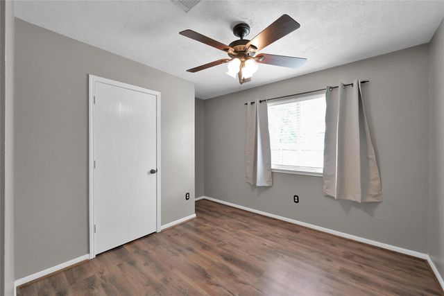 7102 Dillon Drive, Magnolia, TX 77354