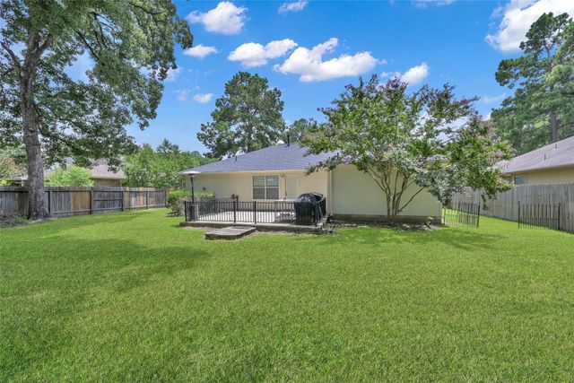 7102 Dillon Drive, Magnolia, TX 77354