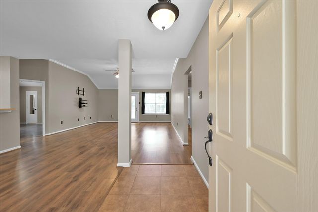 7102 Dillon Drive, Magnolia, TX 77354