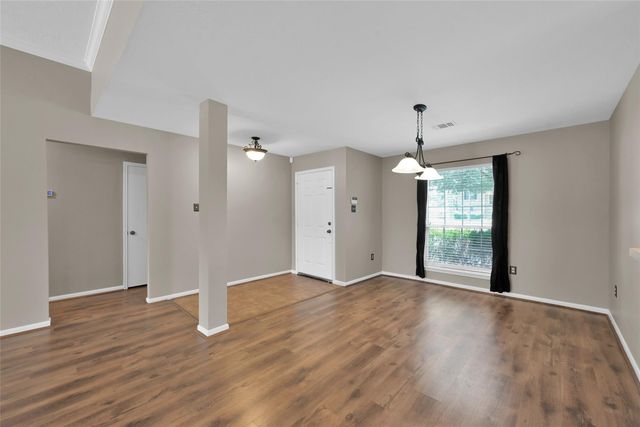 7102 Dillon Drive, Magnolia, TX 77354