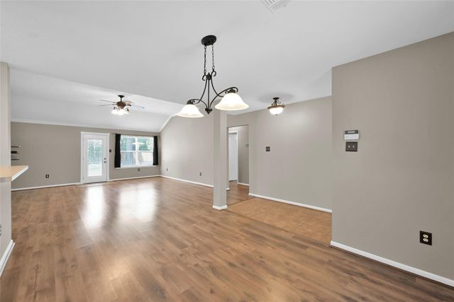 7102 Dillon Drive, Magnolia, TX 77354