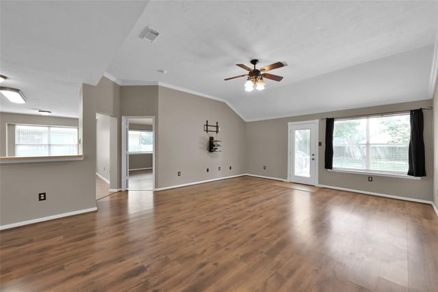 7102 Dillon Drive, Magnolia, TX 77354