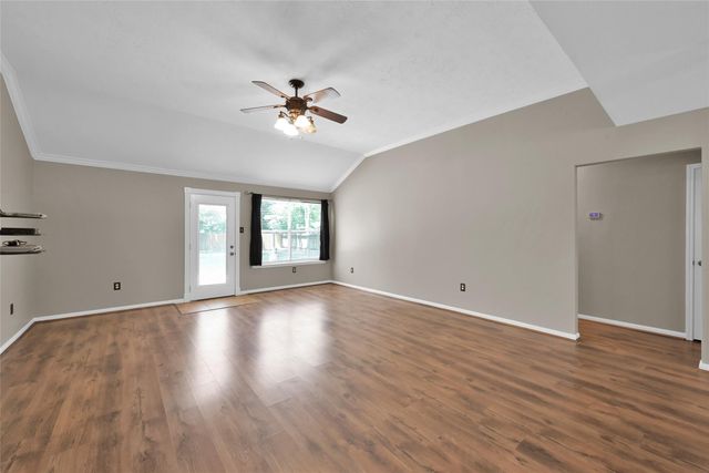 7102 Dillon Drive, Magnolia, TX 77354