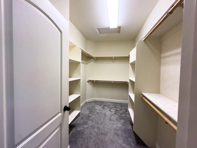 531 Fair Hill Drive, Redding, CA 96003