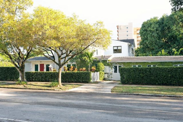 3001 SW 4th Ave, Miami, FL 33129