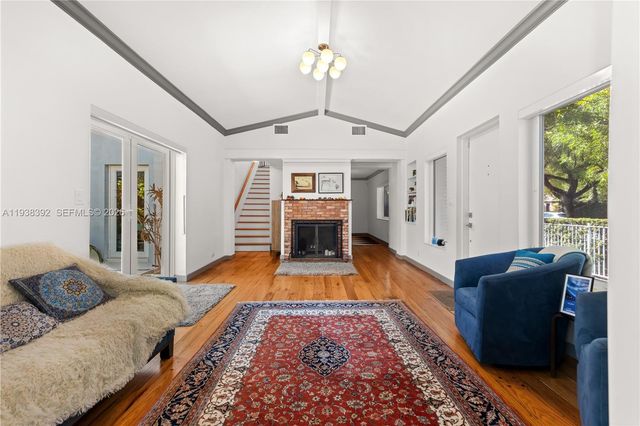 3001 SW 4th Ave, Miami, FL 33129