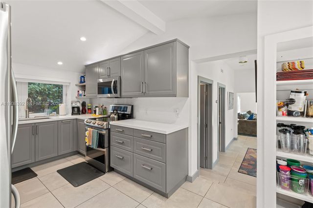 3001 SW 4th Ave, Miami, FL 33129