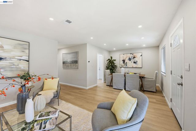 1559 Bandoni Ave, San Lorenzo, CA 94580