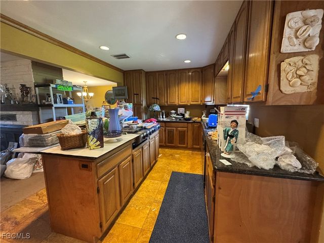 67 E Mariana AVE, North Fort Myers, FL 33917