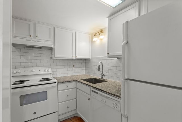 7801 Royal Lane, Dallas, TX 75230