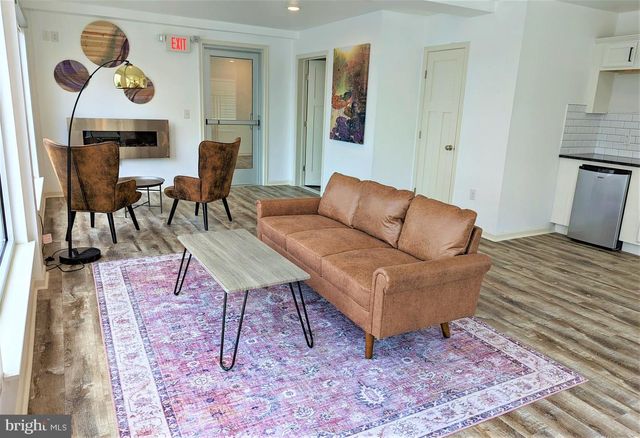 6649 RIDGE AVE #B414, Philadelphia, PA 19128