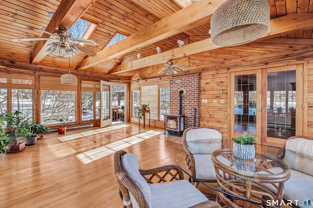 3 Maler Avenue, Shelton, CT 06484