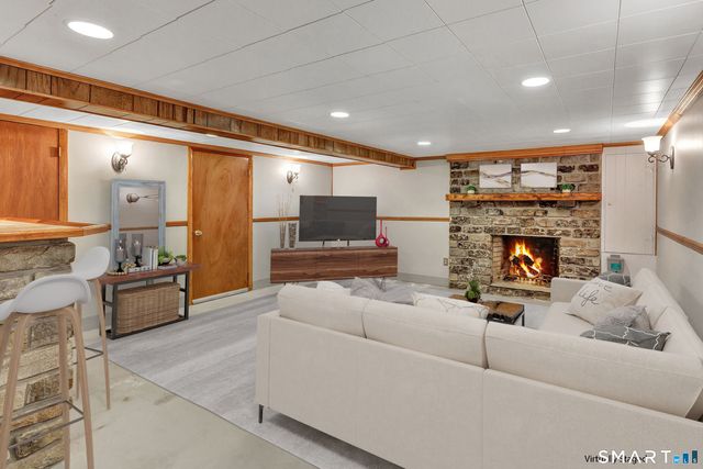 3 Maler Avenue, Shelton, CT 06484