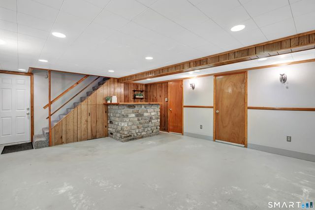 3 Maler Avenue, Shelton, CT 06484