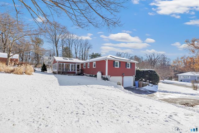 3 Maler Avenue, Shelton, CT 06484