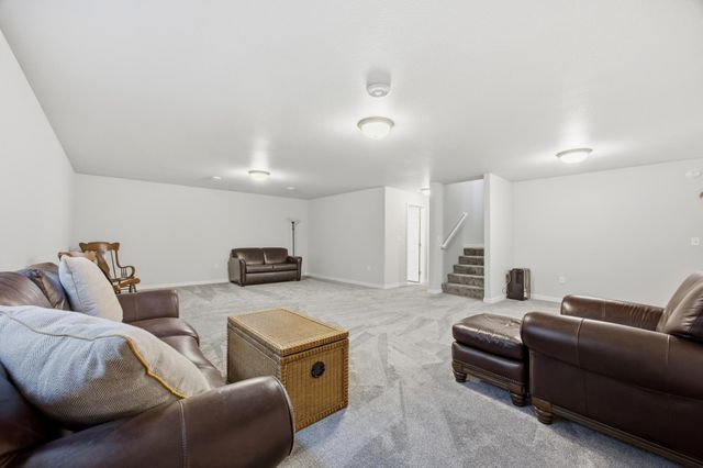 3724 49th Street S, Fargo, ND 58104