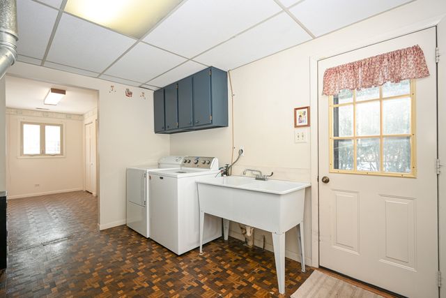 1727 Warwick Lane, Schaumburg, IL 60193