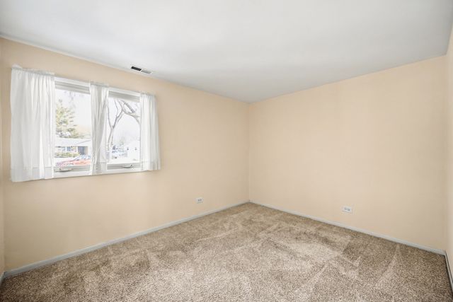 1727 Warwick Lane, Schaumburg, IL 60193