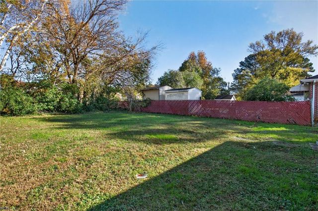 1717-A Cullen AVE, Chesapeake, VA 23324