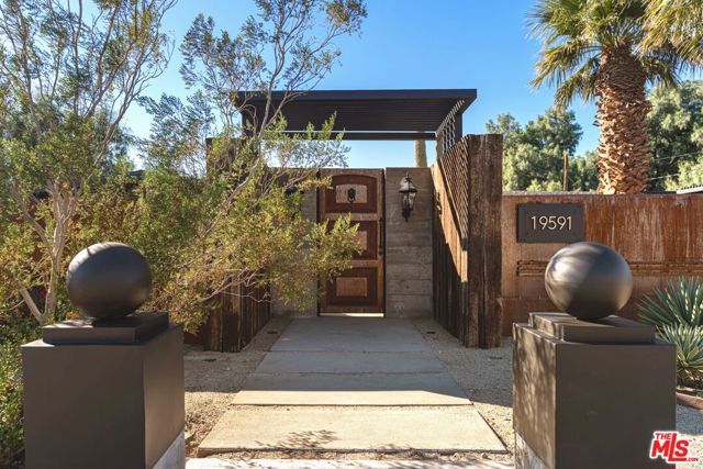19591 Prickly Pear Trail, Desert Hot Springs, CA 92241