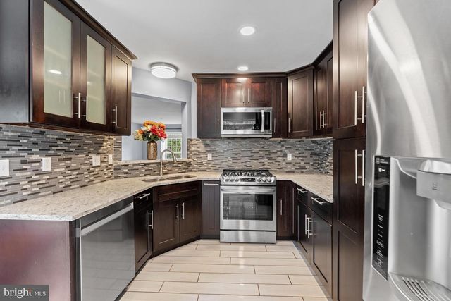 3336 FORDINGTON PL, Waldorf, MD 20603