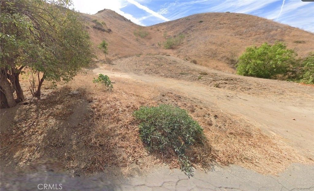 28939 Paradise Road, Val Verde, CA 91384 — exterior