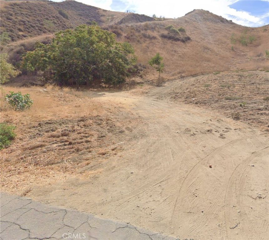 28939 Paradise Road, Val Verde, CA 91384 — photo 2