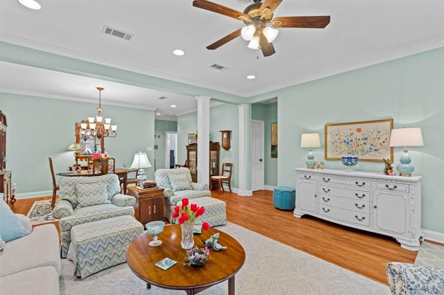 14 Silverleaf Ln., Hattiesburg, MS 39402