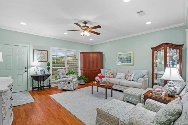 14 Silverleaf Ln., Hattiesburg, MS 39402