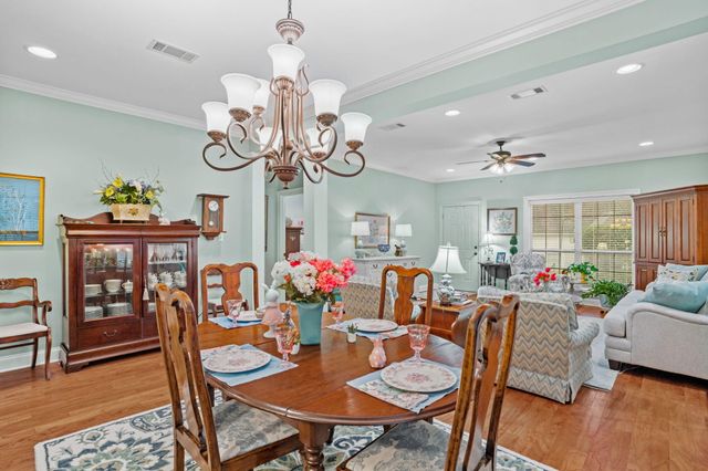 14 Silverleaf Ln., Hattiesburg, MS 39402