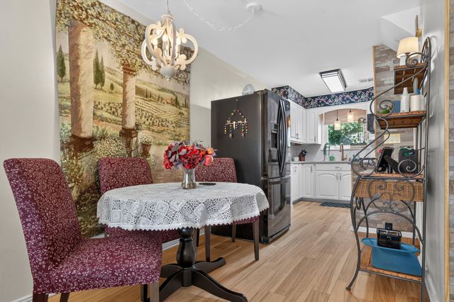 29 PARKSIDE LANE, Bayonne, NJ 07002
