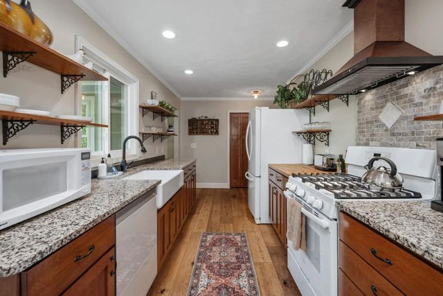 600 Bass Lake Road, Traverse City, MI 49685